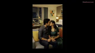 Power Girl în sezonul nunților - singură și sexy