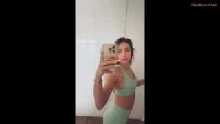 Jovana Savovic în animație 3D solo cu sâni mari